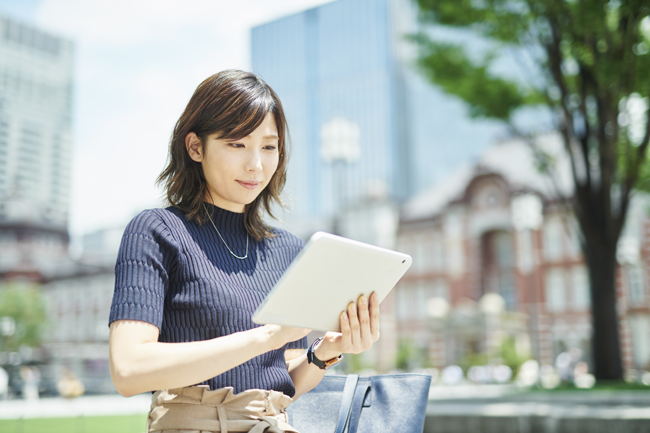 description of image